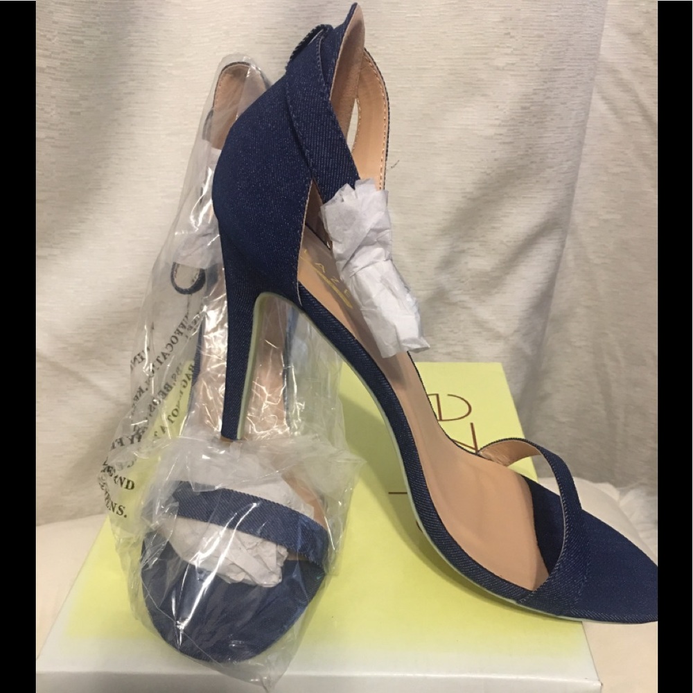 Glaze Blue Heels